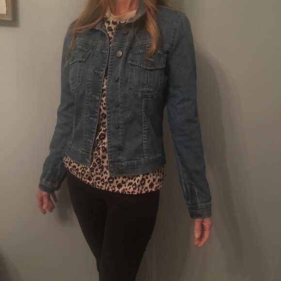 Softer jean material very comfy and stylish - Picture 2 of 4